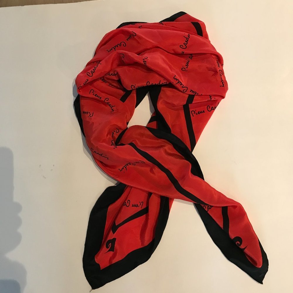 Pierre Cardin Scarf